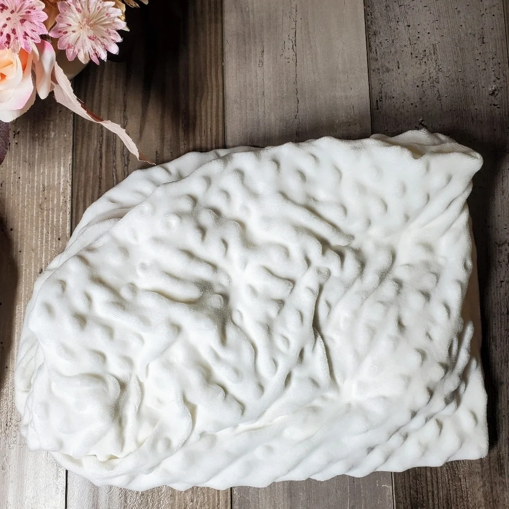 TILLYOU Ivory Off-White Changing Pad Covers 2 Pc EUC